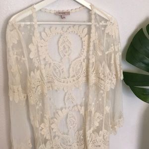 *Blu Pepper* Lace Crochet Kimono Wrap